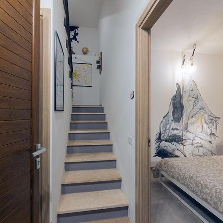 Bedandclimbing Hotel Baunei Ngoại thất bức ảnh