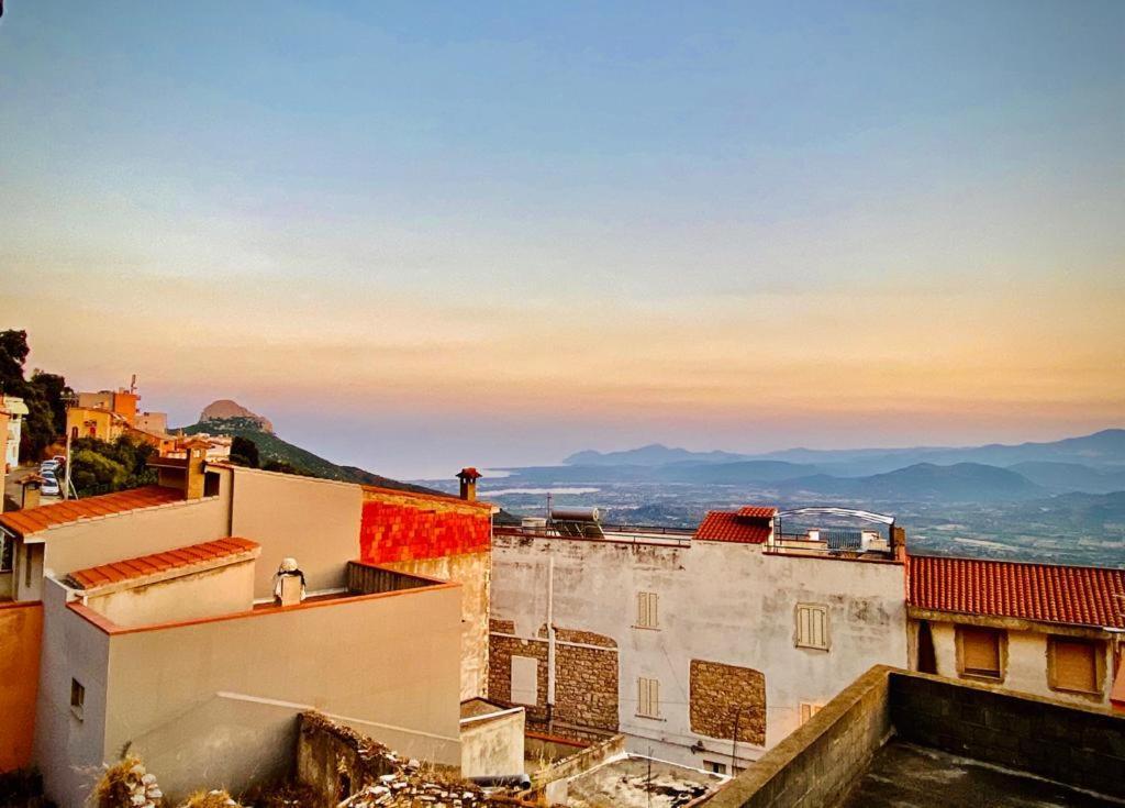 Bedandclimbing Hotel Baunei Ngoại thất bức ảnh