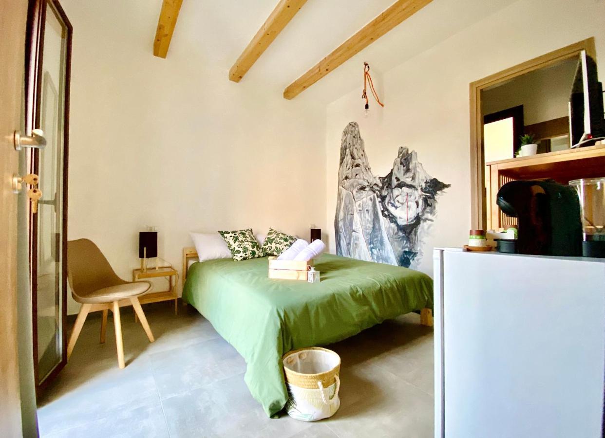 Bedandclimbing Hotel Baunei Ngoại thất bức ảnh